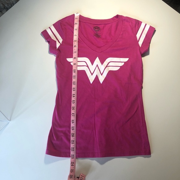 DC Wonder Woman Short Sleeved Tee - Picture 5 of 6
